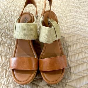 Lucky Brand wedges